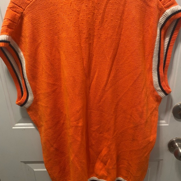 Y2K Streetwear Vintage FUBU vest - Picture 7 of 8